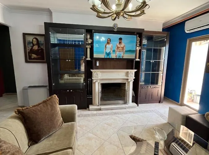 Apartmán Skanderbeg Square Explorer Tirana